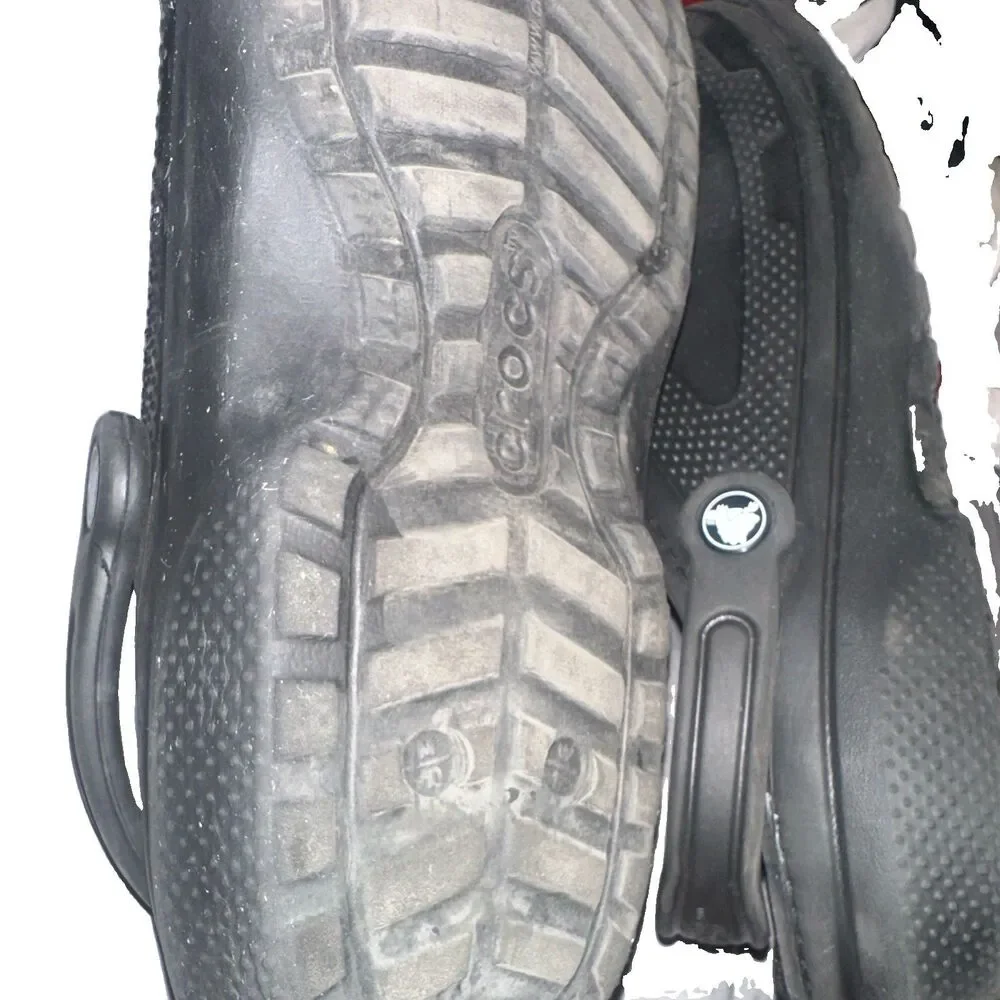 CROCS pre owned